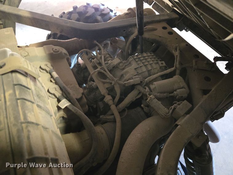 image for item EQ3733 2020 Polaris  General Deluxe 1000 EPS utility vehicle