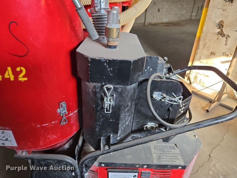 image for item EQ3734 Pullman  Ermator T 8600 dust collector