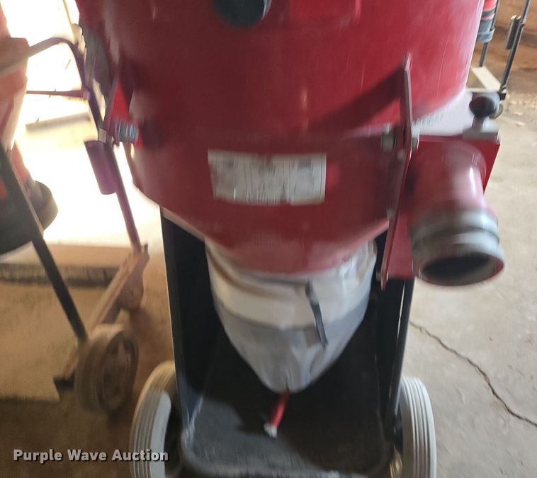 image for item EQ3734 Pullman  Ermator T 8600 dust collector