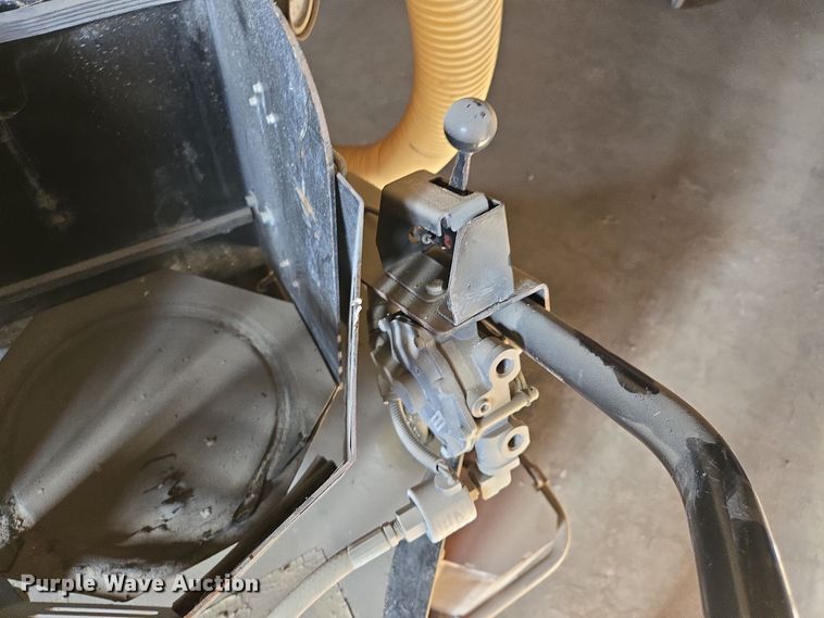 image for item EQ3735 Pullman  Ermator T 8600 dust collector