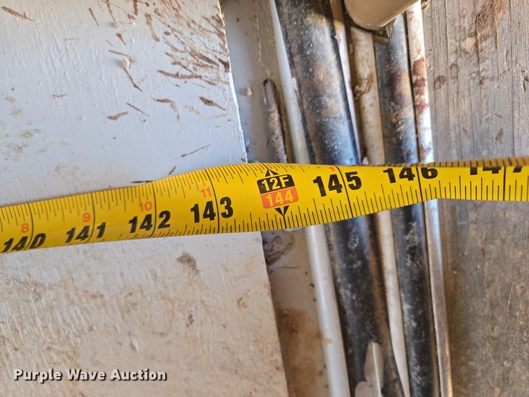 image for item EQ3747 1999 Wells Cargo office trailer 