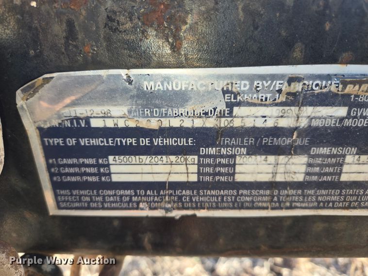 image for item EQ3747 1999 Wells Cargo office trailer 