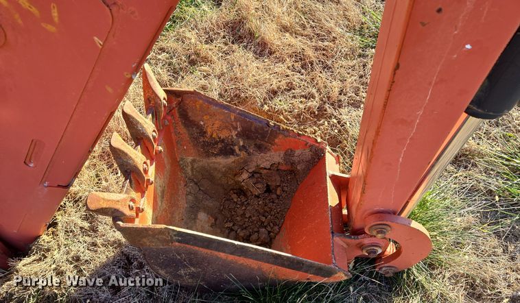 image for item EQ3748 2010 Ditch Witch  A920 backhoe