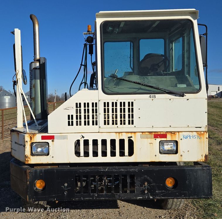 image for item EQ3750 2007 Kalmar  yard truck