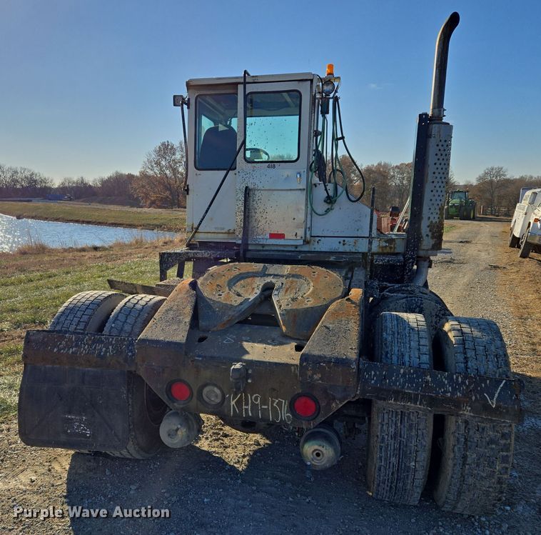 image for item EQ3750 2007 Kalmar  yard truck