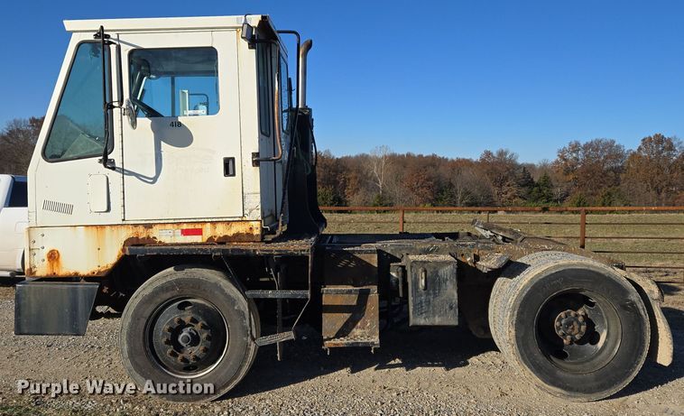 image for item EQ3750 2007 Kalmar  yard truck