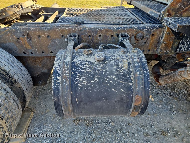 image for item EQ3750 2007 Kalmar  yard truck