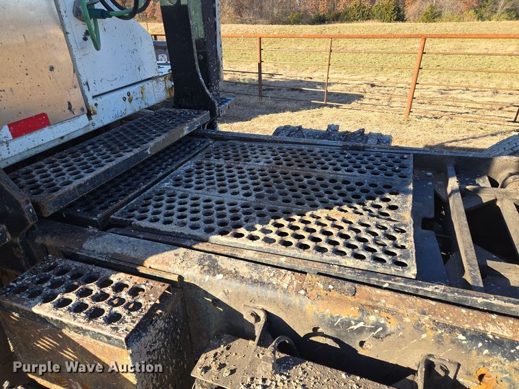 image for item EQ3750 2007 Kalmar  yard truck