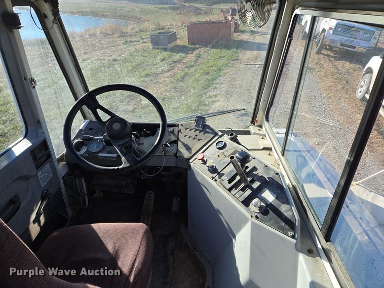 image for item EQ3750 2007 Kalmar  yard truck