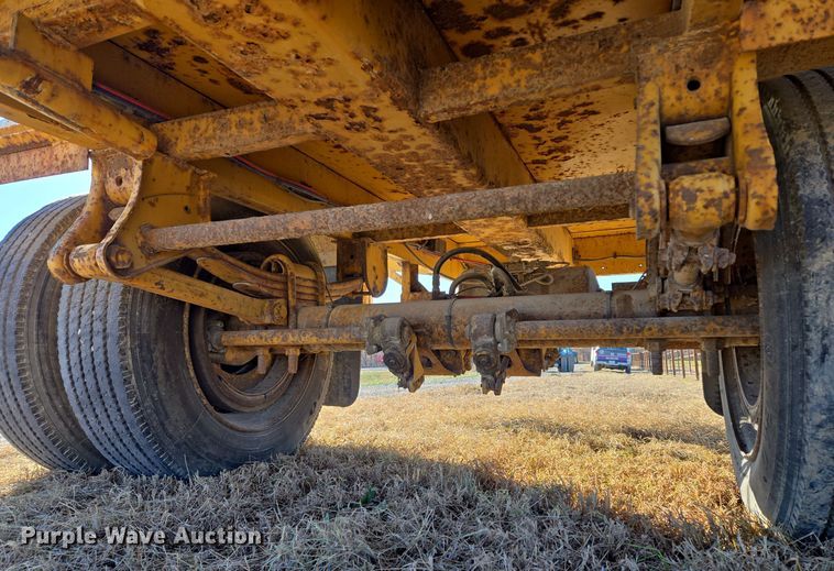 image for item EQ3753 2012 Lucon  pole trailer