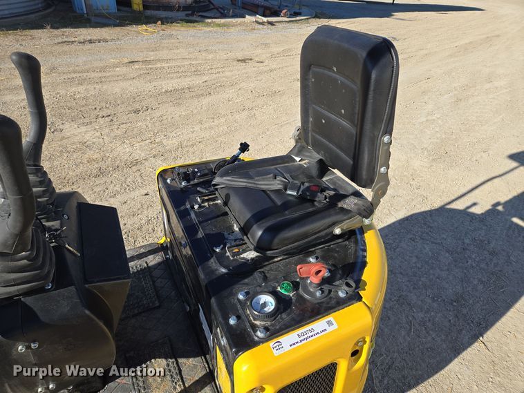 image for item EQ3755 MachPro MP15 mini excavator