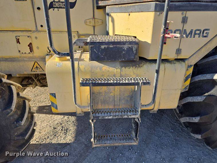 image for item EQ3756 2008 Bomag MPH364R-2 recycler