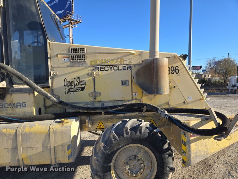 image for item EQ3756 2008 Bomag MPH364R-2 recycler