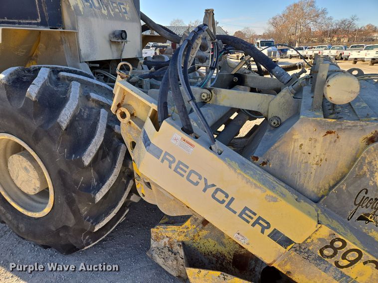 image for item EQ3756 2008 Bomag MPH364R-2 recycler