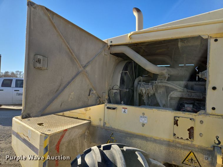 image for item EQ3756 2008 Bomag MPH364R-2 recycler