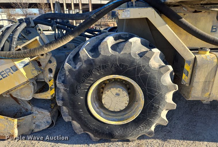 image for item EQ3756 2008 Bomag MPH364R-2 recycler