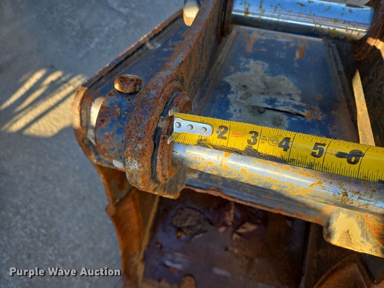 image for item EQ3757 (2) Bobcat mini excavator buckets