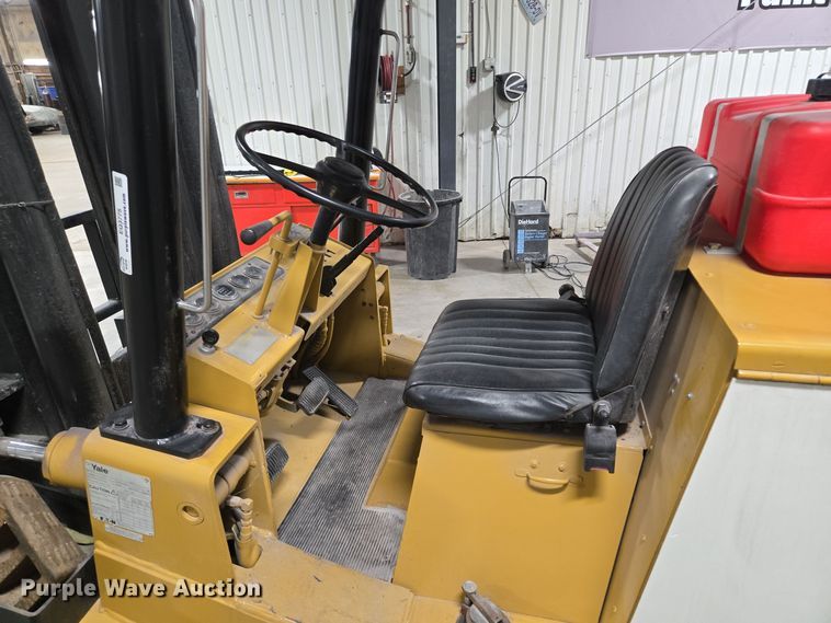 image for item EQ3775 Yale GC140SBNSBV096 forklift