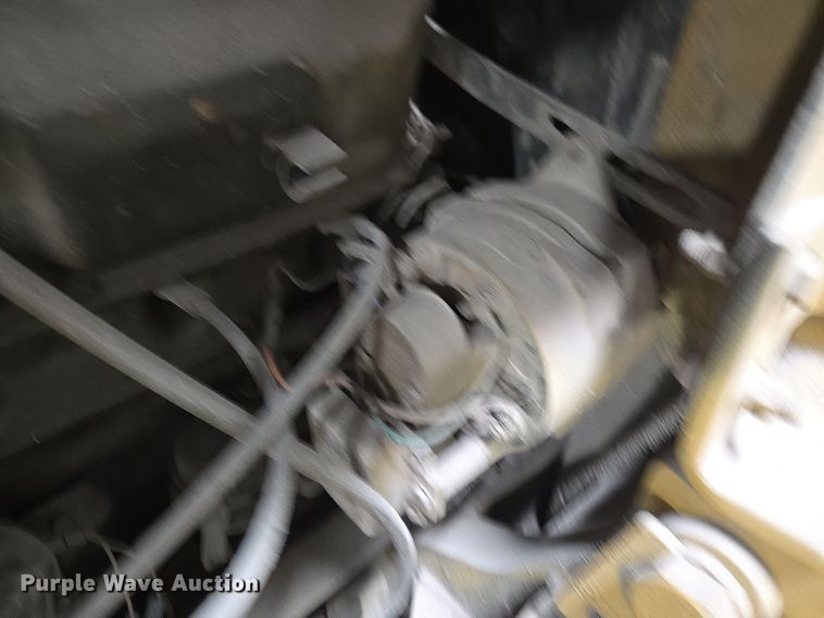 image for item EQ3775 Yale GC140SBNSBV096 forklift