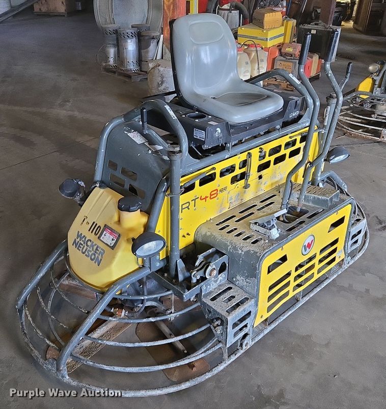 image for item EQ3803 Wacker Neuson CRT48 power trowel