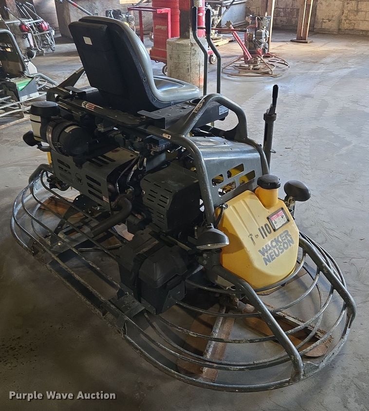 image for item EQ3803 Wacker Neuson CRT48 power trowel