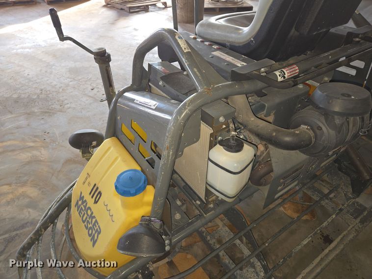 image for item EQ3803 Wacker Neuson CRT48 power trowel