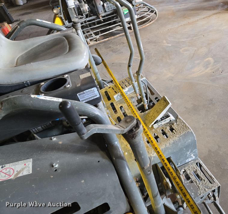 image for item EQ3804 2016 Walker Neuson CRT48-57K power trowel