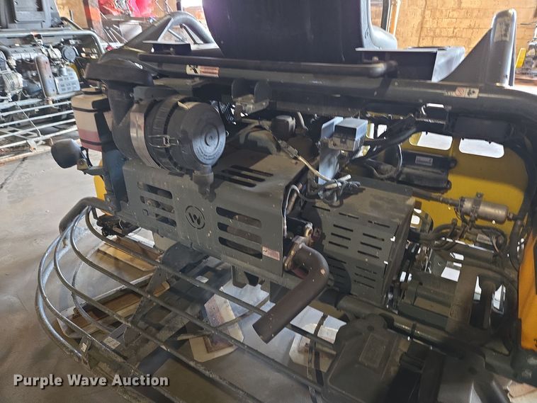 image for item EQ3804 2016 Walker Neuson CRT48-57K power trowel