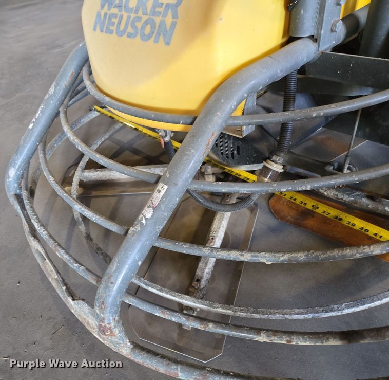 image for item EQ3805 2016 Walker Neuson CRT48-57K power trowel