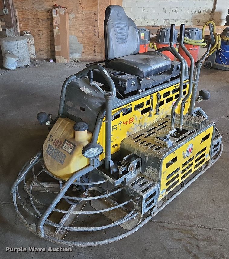 image for item EQ3806 2016 Wacker Neuson CRT48-57K power trowel
