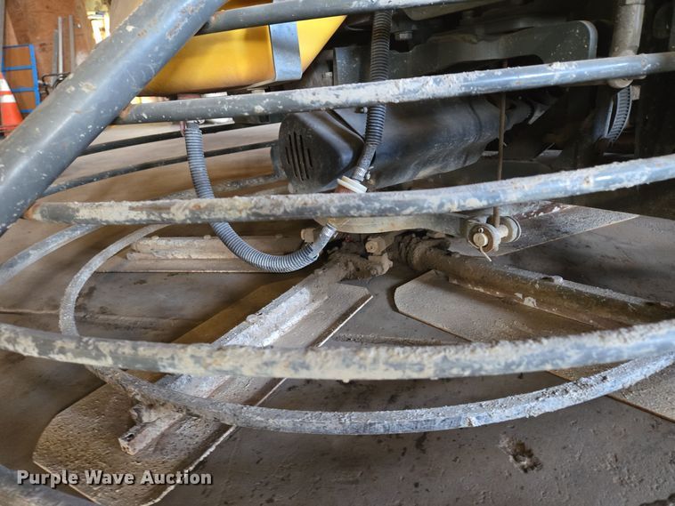 image for item EQ3806 2016 Wacker Neuson CRT48-57K power trowel