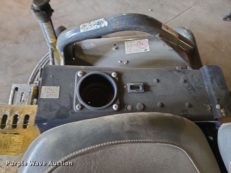 image for item EQ3806 2016 Wacker Neuson CRT48-57K power trowel