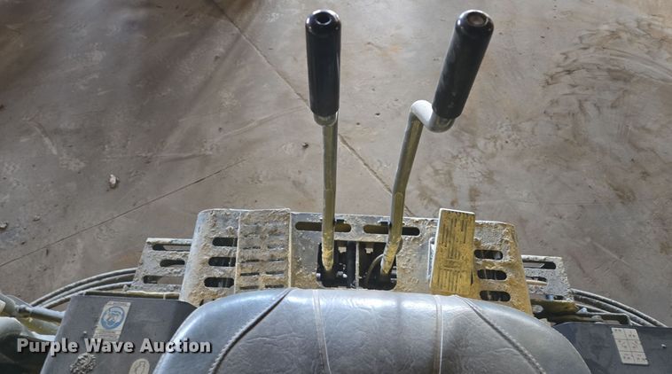 image for item EQ3806 2016 Wacker Neuson CRT48-57K power trowel