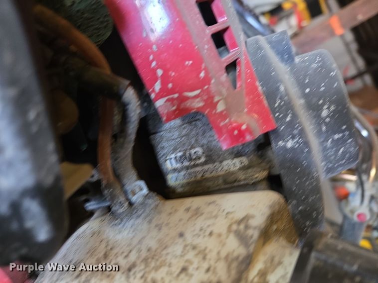 image for item EQ3807 (3) power screeds