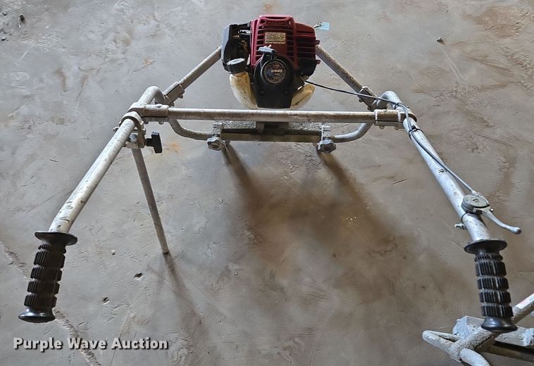 image for item EQ3812 (3) power screeds