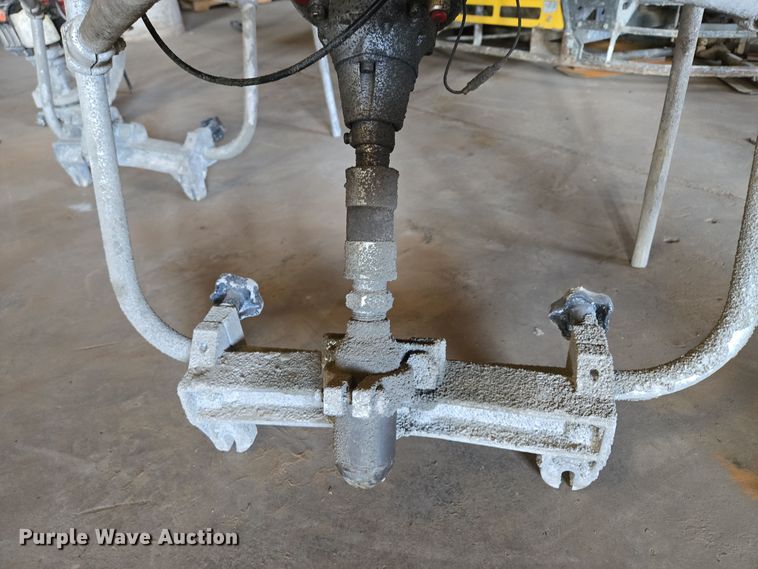 image for item EQ3812 (3) power screeds