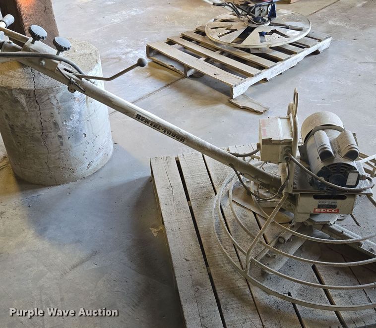 image for item EQ3824 Edco T364B-2L power trowel