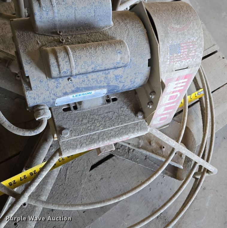 image for item EQ3824 Edco T364B-2L power trowel