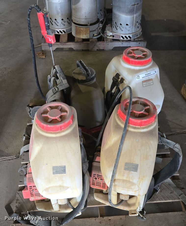 image for item EQ3825 (4) concrete sprayers