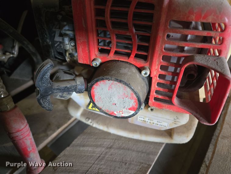 image for item EQ3825 (4) concrete sprayers