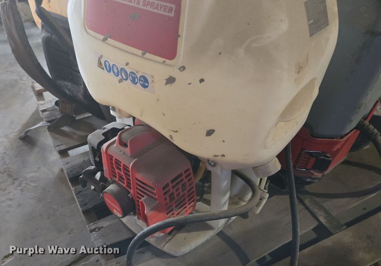 image for item EQ3825 (4) concrete sprayers