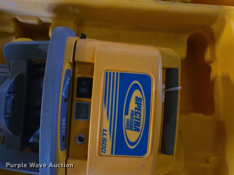 image for item EQ3826 Surveying equipment 