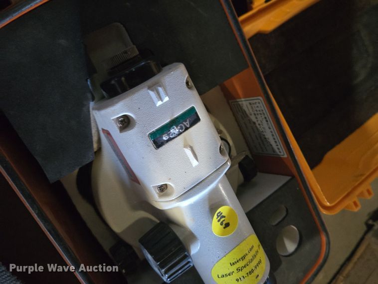 image for item EQ3826 Surveying equipment 