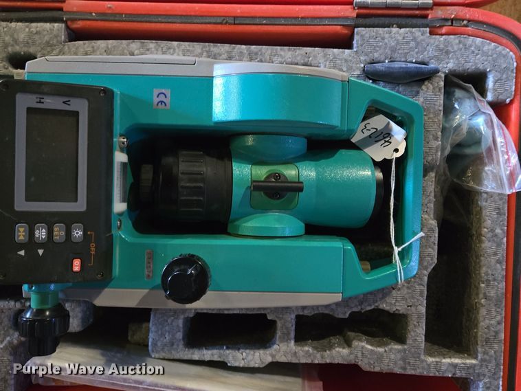 image for item EQ3826 Surveying equipment 