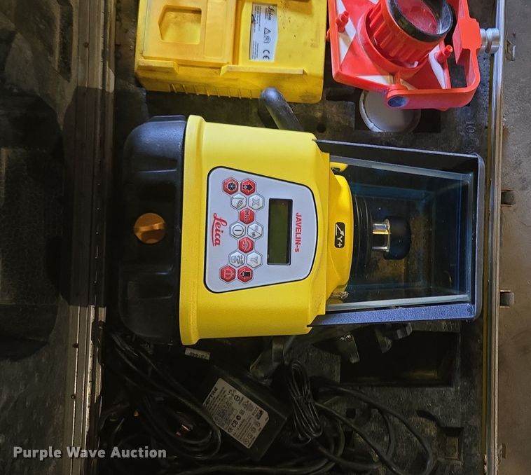 image for item EQ3826 Surveying equipment 