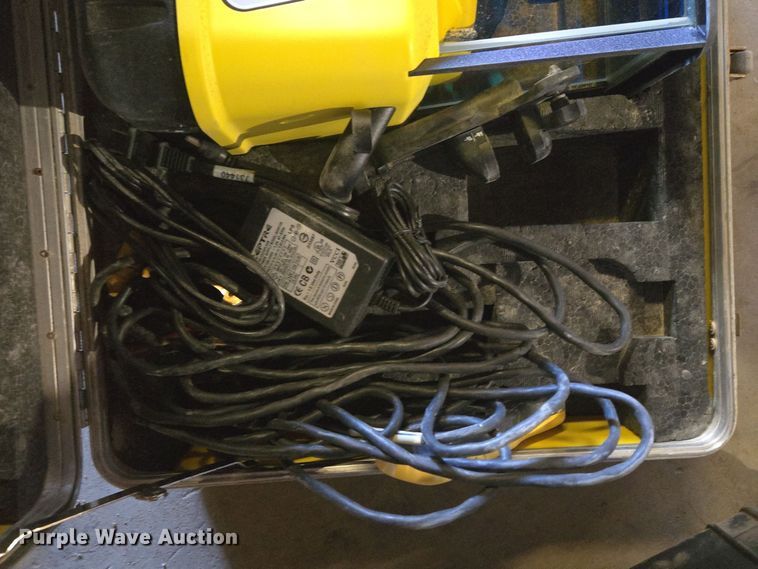 image for item EQ3826 Surveying equipment 