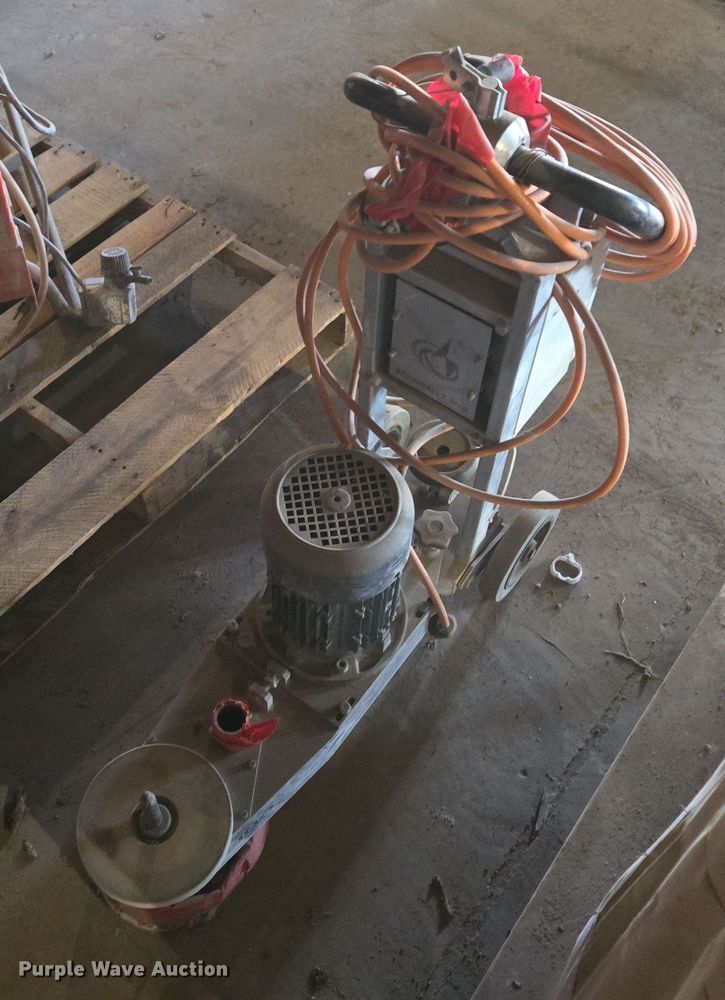 image for item EQ3827 Tools