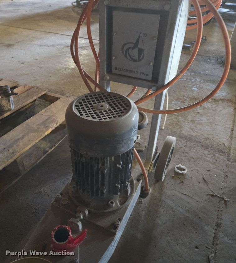 image for item EQ3827 Tools