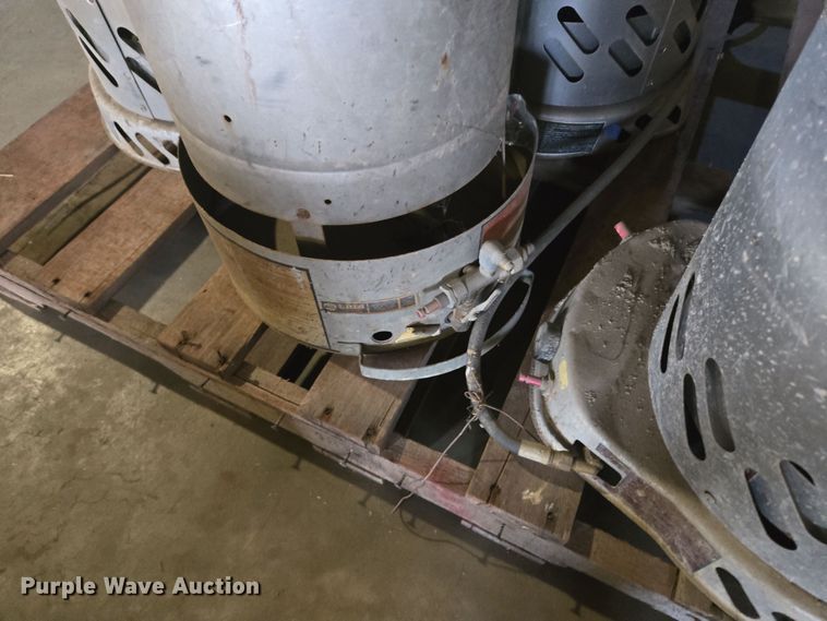 image for item EQ3828 (5) Enerco convection heaters 