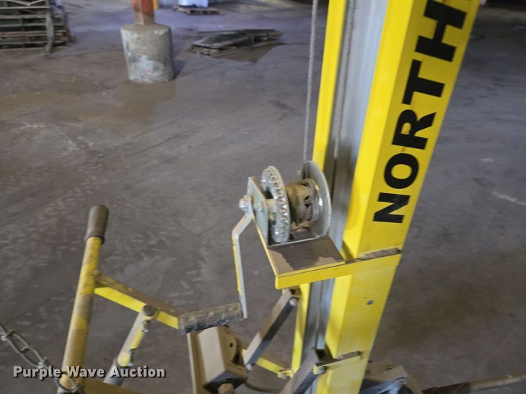 image for item EQ3829 Northrock Pro-1200 ceiling grinder